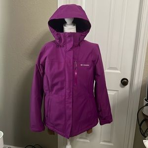 Columbia Ski Jacket / Purple / Large
